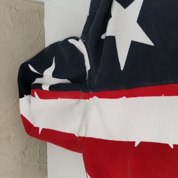 Skyline Wear Size: Adult XL American Flag Print Hooded Jumpsuit. - Picture 11 of 12